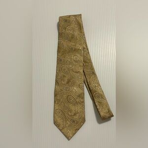 Racing Green British Brand Made In Italy Pure Silk Paisley 60 Inch Tie